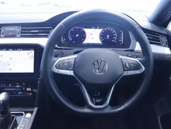 2024 Volkswagen Passat — photo 3 | Tuminion Kenya