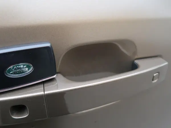 Land Rover Defender 110 X-Dynamic HSE 3.0L D300 Diesel Turbo 4WD (Gondwana Stone Metallic) — photo 9