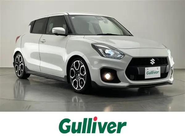 2020 Suzuki Swift — photo 1