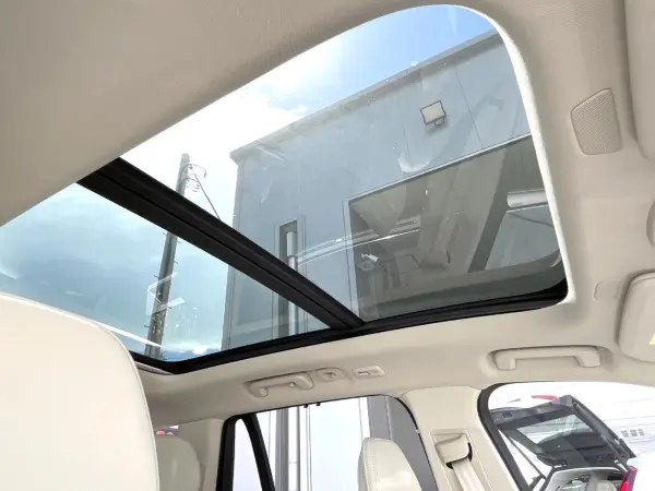 Volvo XC90 Ultimate B5 AWD 4WD Certified Used Car White Leather Panoramic Glass Sunroof Harman/Kardon Google Navigation 360° View Camera Non-Smoking Car Memory Power Seat Seat Heater Ventilation ETC (Denim Blue Metallic) — photo 7