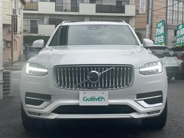 Volvo XC90 Ultimate B6 AWD Panoramic Roof Kardon Premium Sound Relaxation Seat Ventilation 20-inch AW 360° Camera Google Model Power Tailgate Crystal Shift Knob 3-Row 7-Seater Air Suspension Non-Smoking (White) — photo 9