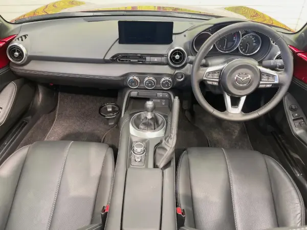 2024 Mazda Roadster — photo 2