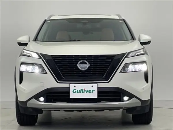 Nissan X-Trail 1.5 G e-4ORCE 4WD BOSE Sound Sunroof One Owner Around View Monitor Sunroof Summer & Winter Tires Engine Starter Drive Recorder ETC 2.0 ProPILOT Blind Spot Power Rear Gate Roof Rails (Brilliant White Pearl 3 Coat Pearl) — photo 8