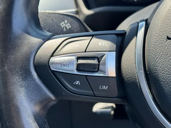 BMW X1 sDrive 18i xLine DCT — photo 9