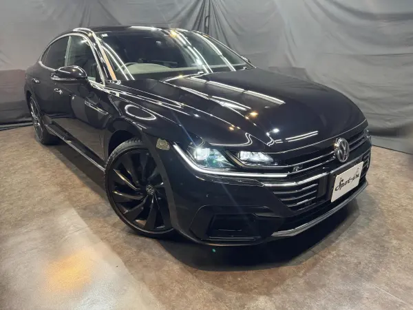 Volkswagen Arteon R-Line 4Motion Advance 4WD One Owner 8480km Genuine Dashcam 360 Camera Massage Seat Leather Seat Front/Rear Seat Heater Wireless Charging Power Trunk VW All-In Safety Digital Meter Cluster (Black)