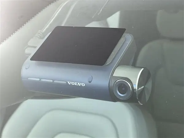 2021 Volvo Xc90 — photo 3