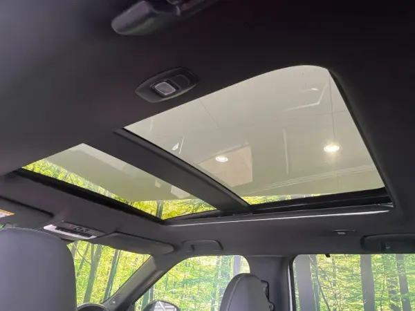 2024 Mitsubishi Outlander — photo 3
