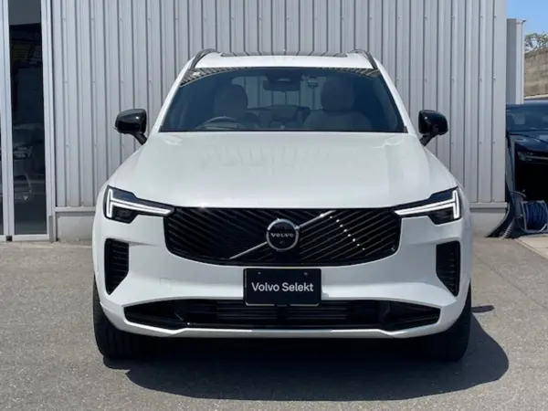2026 Volvo Xc90 — photo 9 | Tuminion Kenya