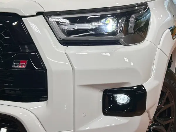 2023 Toyota Hilux — photo 8 | Tuminion Kenya