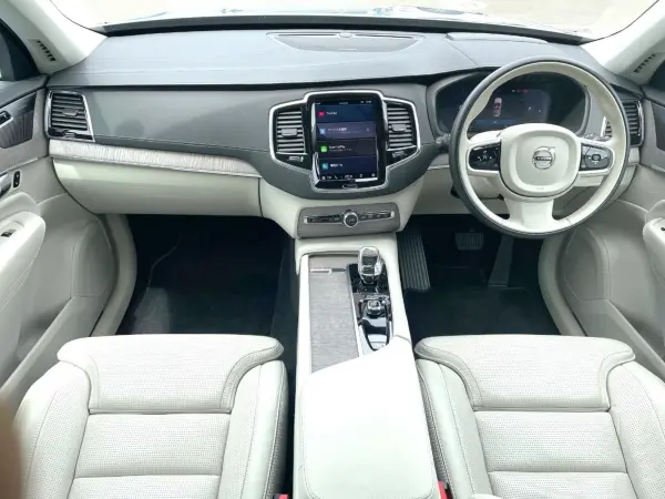 2024 Volvo Xc90 — photo 2