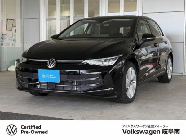 2025 Volkswagen Golf — photo 1