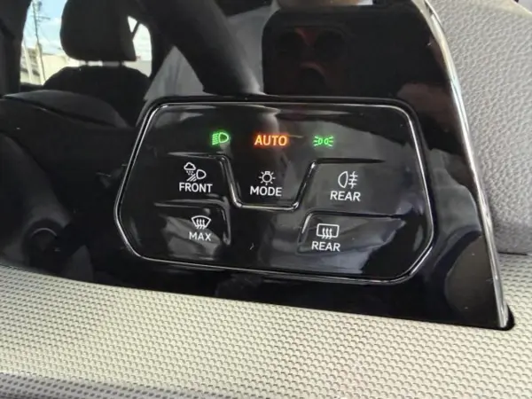2025 Volkswagen Golf — photo 8 | Tuminion Kenya