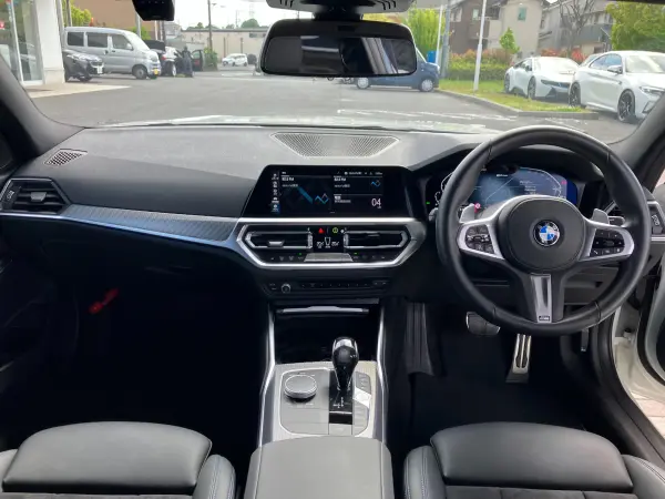 2021 Bmw 3 Series — photo 8 | Tuminion Kenya