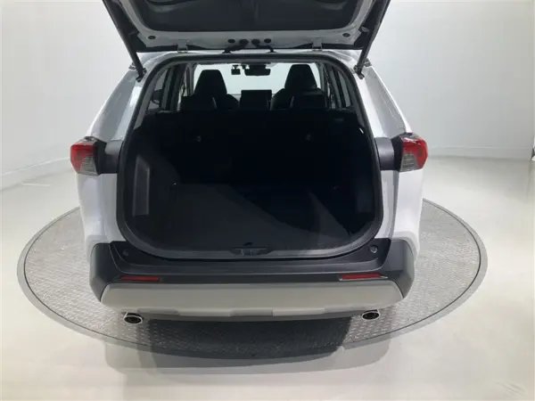 Toyota RAV4 2.0 G Z Package 4WD Sunroof Around View Monitor Blind Spot Monitor 4WD (Pearl Mica) — photo 8