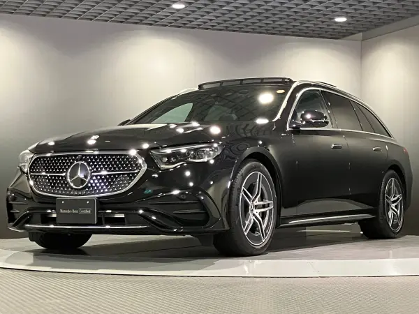 Mercedes-Benz E-Class Wagon E200 Avantgarde AMG Line Package (ISG equipped model) MP202401 Digital Interior Package (Obsidian Black)