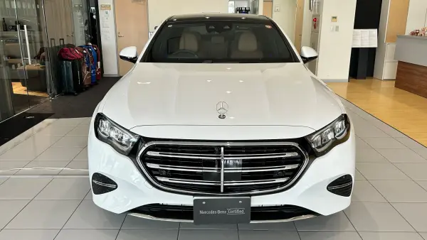 2025 Mercedes E Class — photo 2