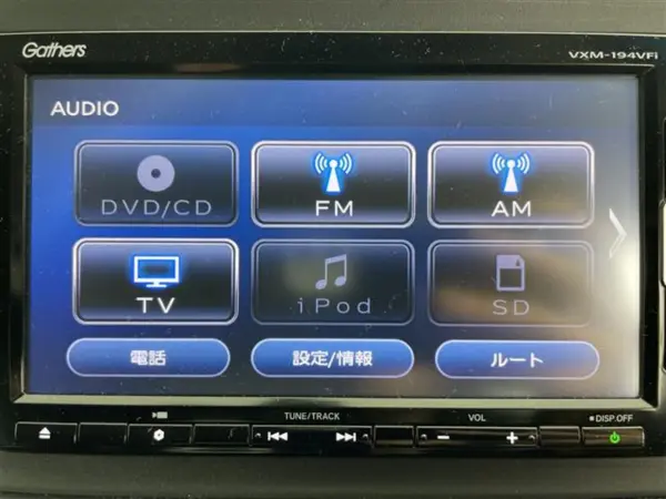 Honda Vezel 1.5 Hybrid X Honda Sensing 4WD 1-Owner Cold Region Dashcam Summer Tires Included (White Pearl) — photo 7