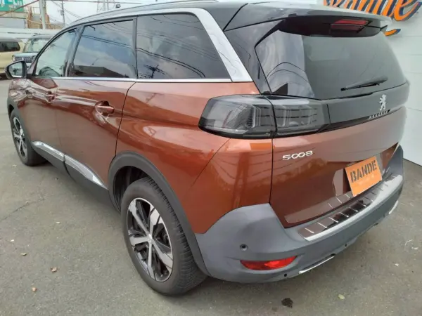 2021 Peugeot 5008 — photo 3 | Tuminion Kenya