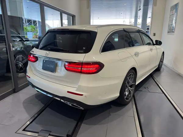 2022 Mercedes Amg Gle — photo 2