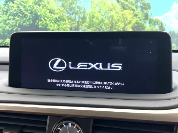 2022 Lexus Rx — photo 3