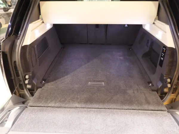 2023 Landrover Rangerover — photo 9 | Tuminion Kenya