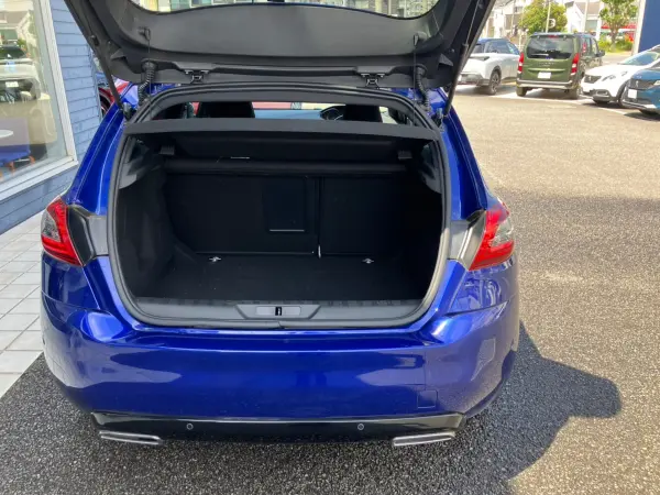 Peugeot 308 GT Line — photo 7
