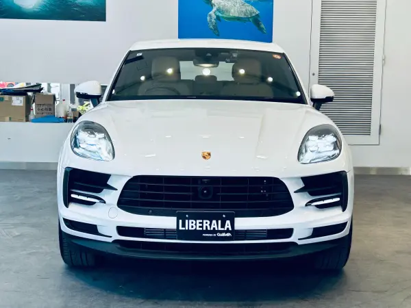 2021 Porsche Macan — photo 8 | Tuminion Kenya