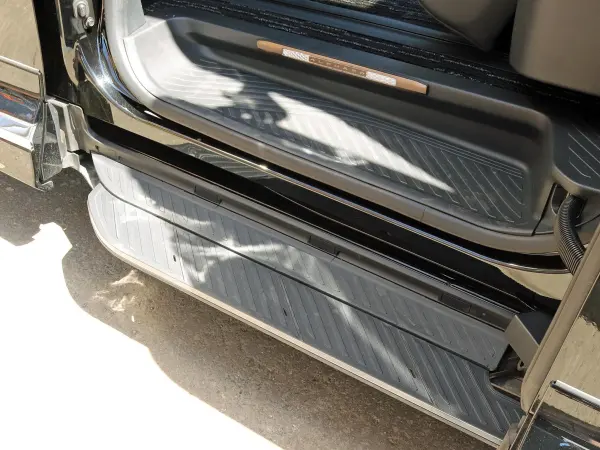 2023 Toyota Alphard — photo 8 | Tuminion Kenya