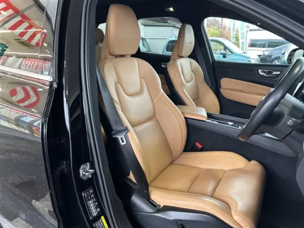 2020 Volvo Xc60 — photo 9 | Tuminion Kenya