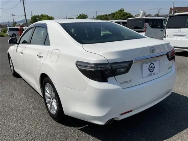 2018 Toyota Mark  X — photo 9 | Tuminion Kenya
