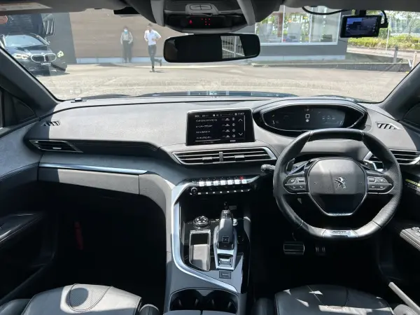 2018 Peugeot 5008 — photo 7 | Tuminion Kenya