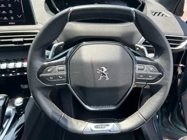 2018 Peugeot 5008 — photo 8 | Tuminion Kenya