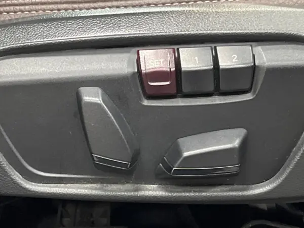 2020 Bmw X1 — photo 7 | Tuminion Kenya