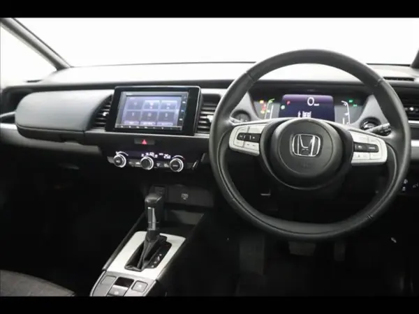 2022 Honda Fit — photo 2 | Tuminion Kenya