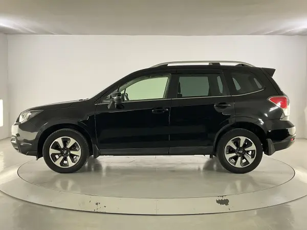 2017 Subaru Forester — photo 3 | Tuminion Kenya