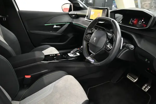 2021 Peugeot 208 — photo 7 | Tuminion Kenya