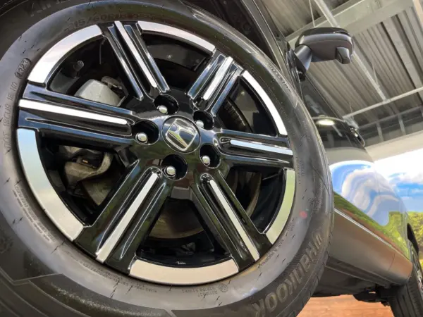 2023 Honda Vezel — photo 9 | Tuminion Kenya