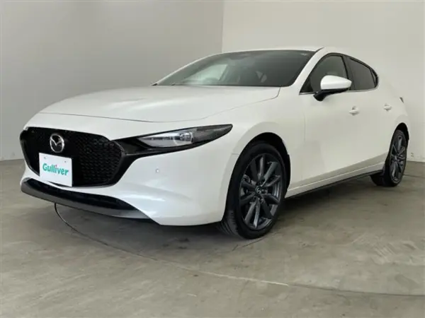 2024 Mazda 3 Fastback — photo 2 | Tuminion Kenya