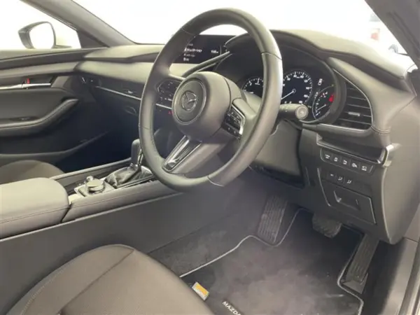 2024 Mazda 3 Fastback — photo 7 | Tuminion Kenya