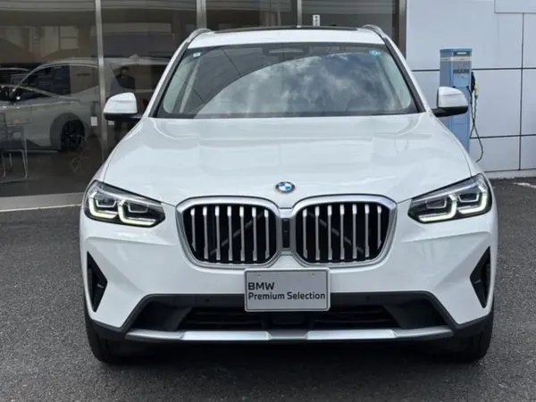 2022 Bmw X3 — photo 8 | Tuminion Kenya