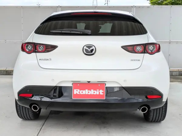 2021 Mazda 3 Fastback — photo 8 | Tuminion Kenya