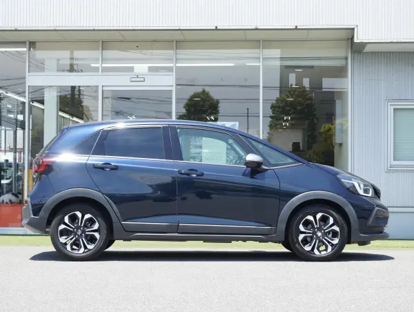 2021 Honda Fit — photo 3 | Tuminion Kenya