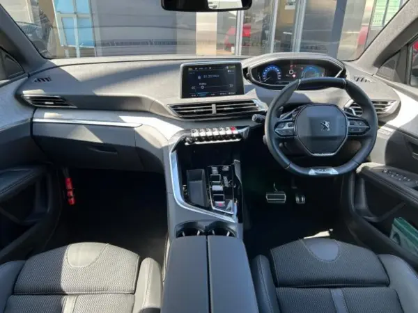 2025 Peugeot 3008 — photo 2 | Tuminion Kenya