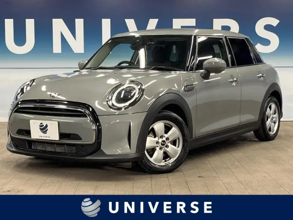 2022 Mini Cooper — photo 1