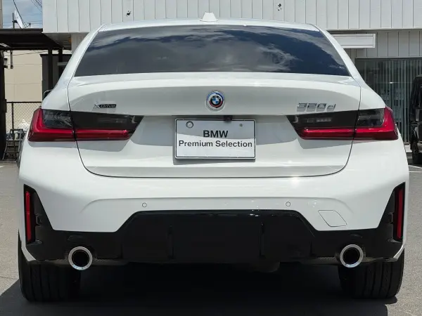 2023 Bmw 3 Series — photo 3 | Tuminion Kenya