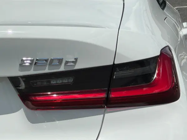 2023 Bmw 3 Series — photo 7 | Tuminion Kenya