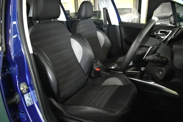 2015 Peugeot 2008 — photo 9 | Tuminion Kenya