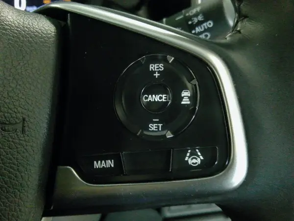 2019 Honda Cr-v — photo 3 | Tuminion Kenya