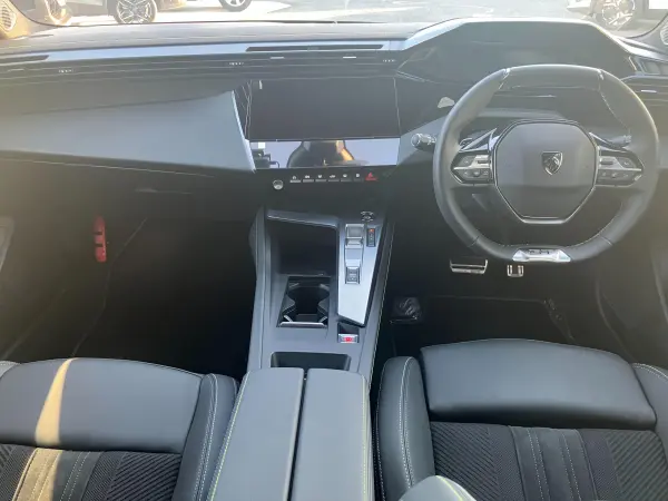 2025 Peugeot 308 — photo 9 | Tuminion Kenya