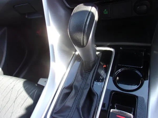 2018 Mitsubishi Eclipse Cross — photo 8 | Tuminion Kenya